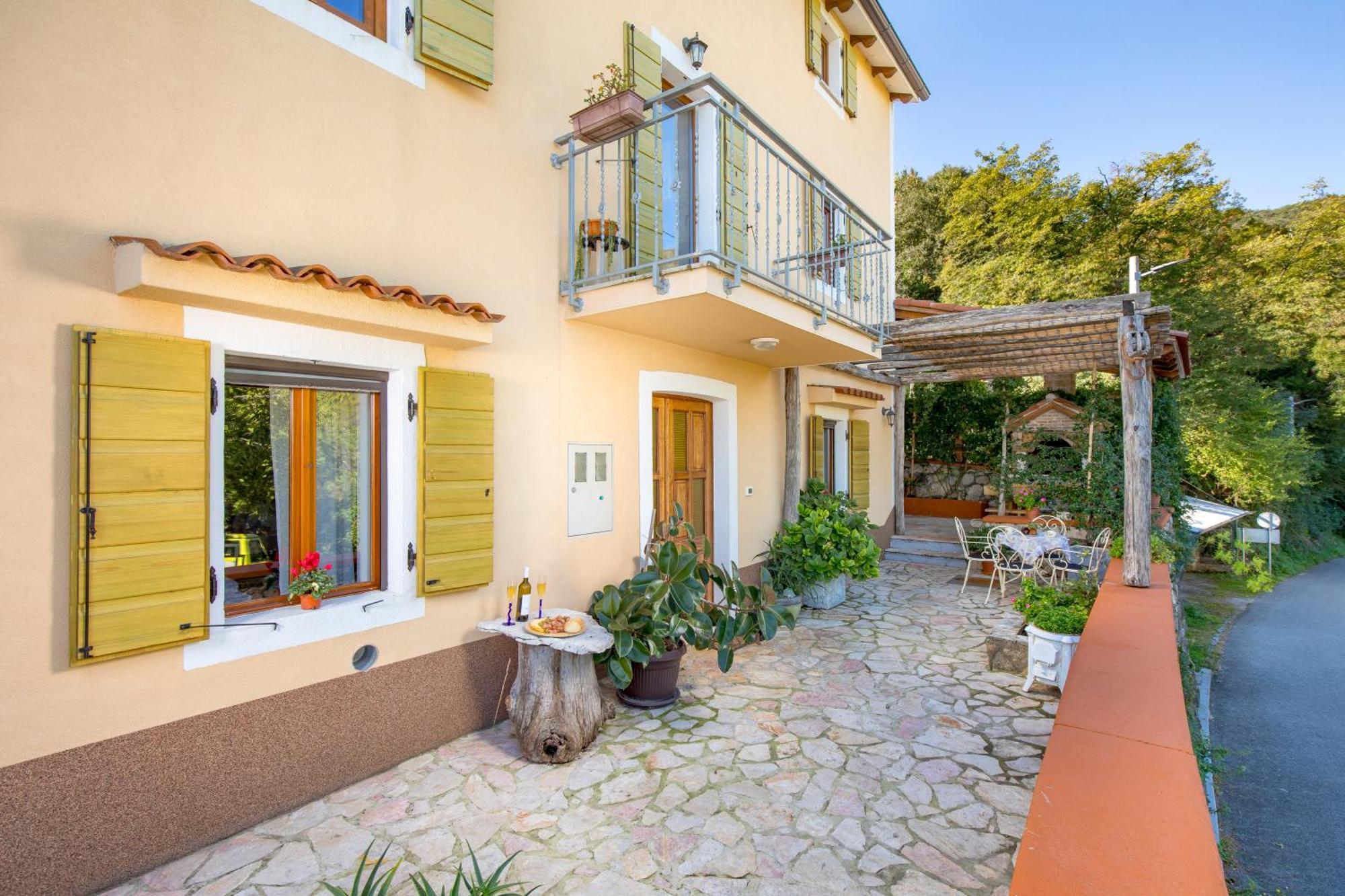 Anamaria Rustic Apartments Mošćenička Draga Dış mekan fotoğraf