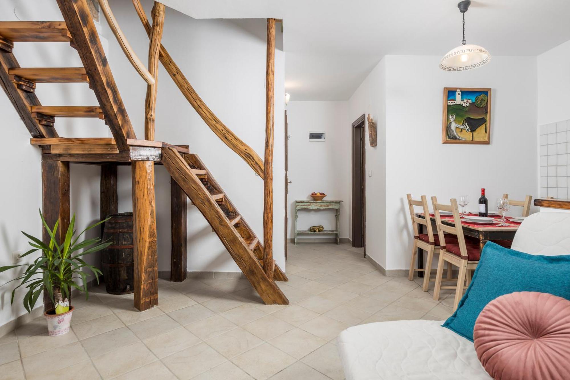 Anamaria Rustic Apartments Mošćenička Draga Dış mekan fotoğraf