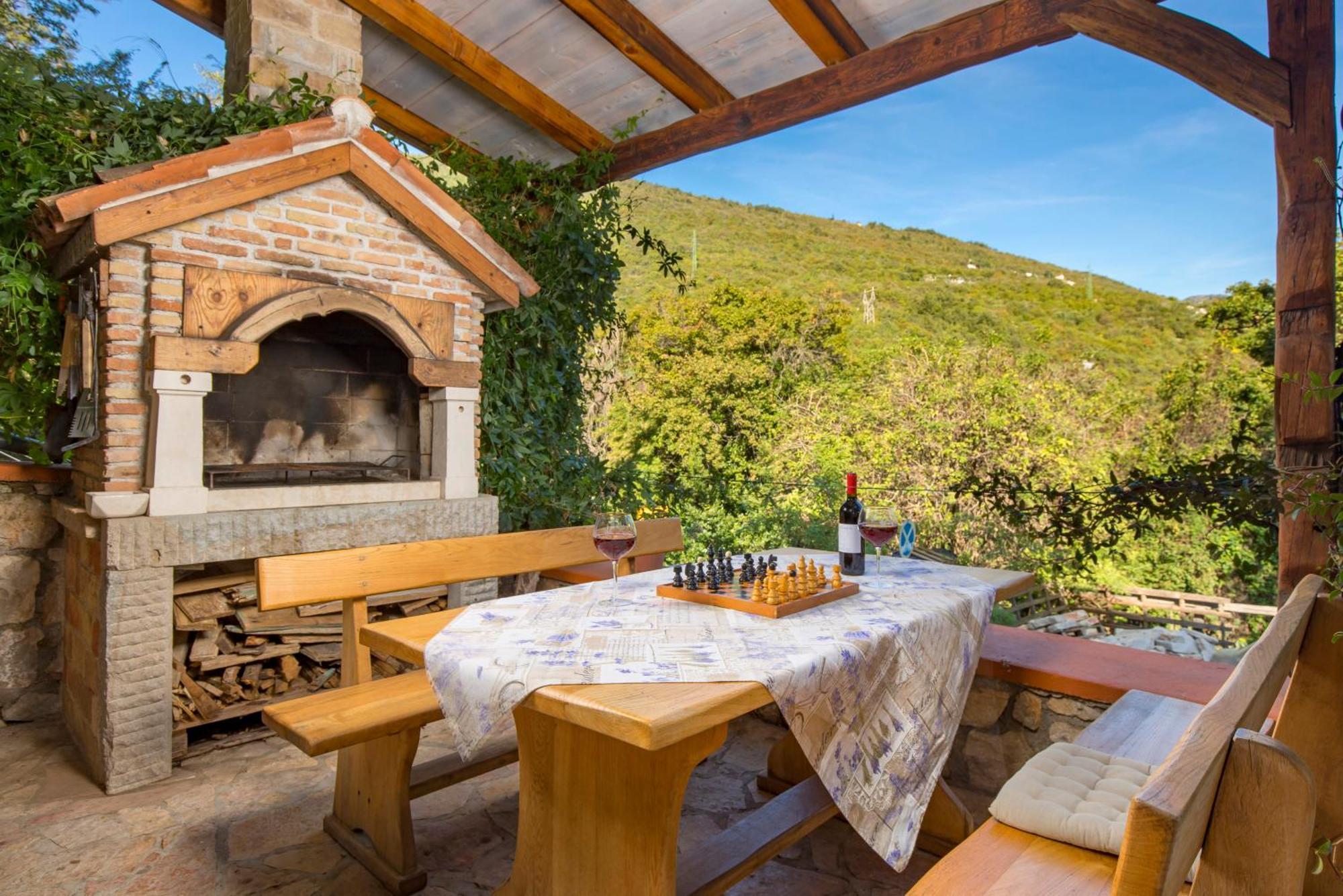 Anamaria Rustic Apartments Mošćenička Draga Dış mekan fotoğraf