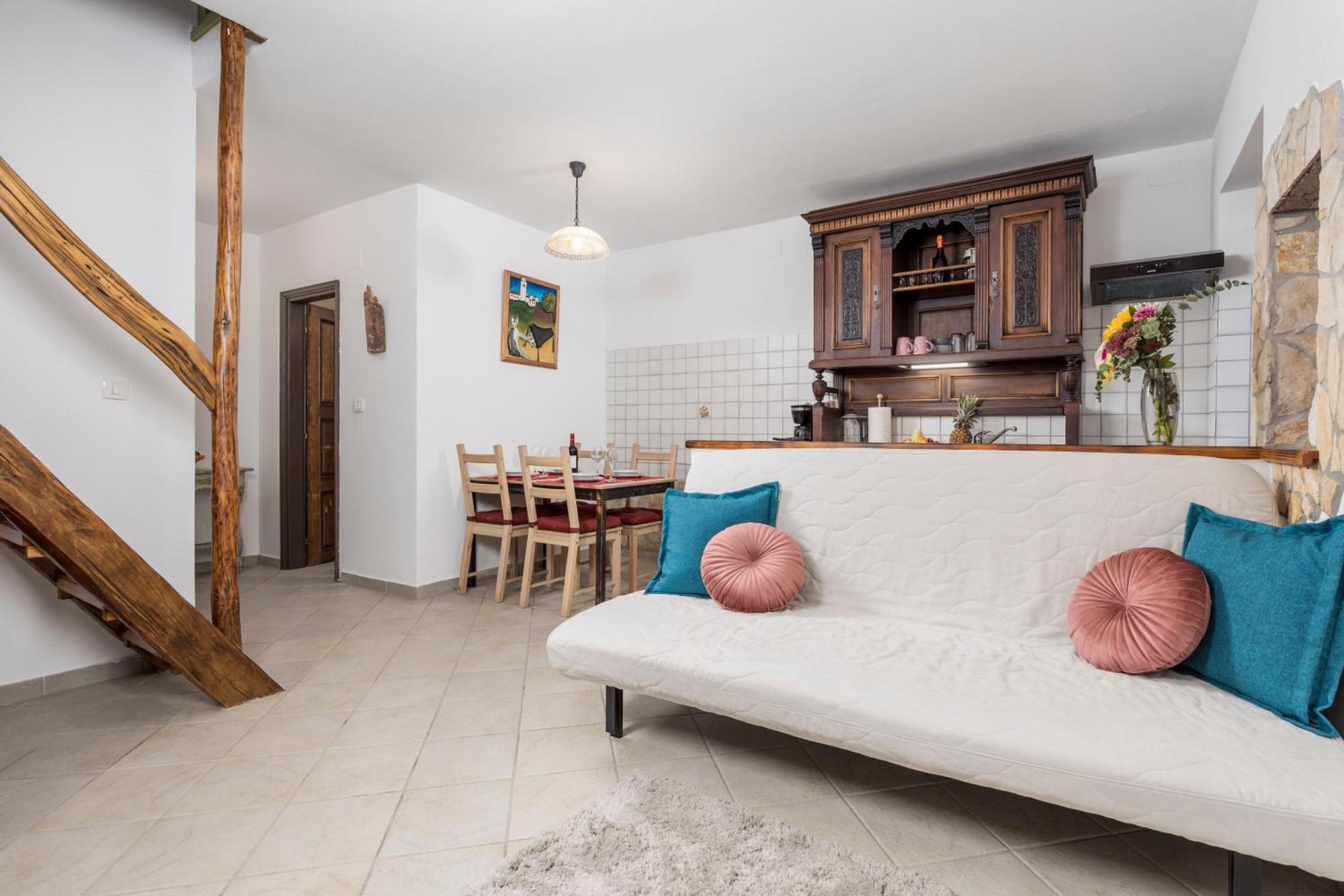 Anamaria Rustic Apartments Mošćenička Draga Dış mekan fotoğraf